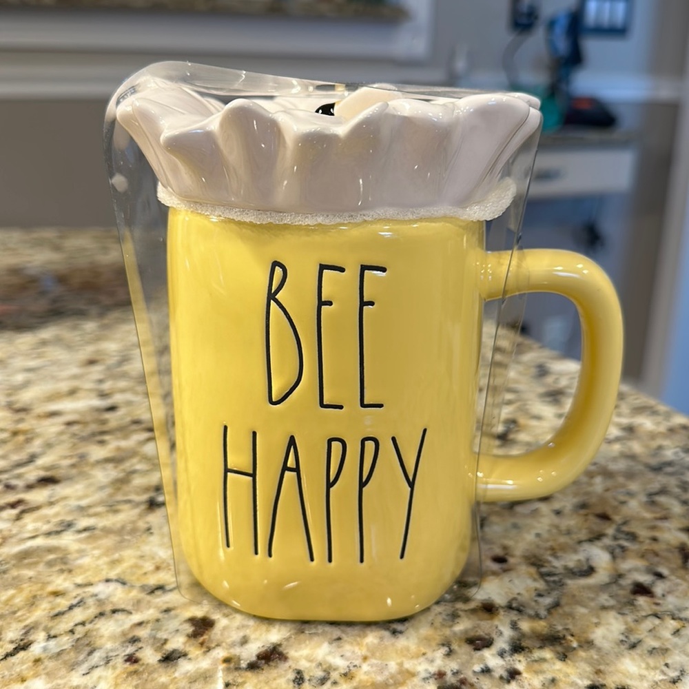 NEW Rae Dunn BEE HAPPY Yellow Mug with Daisy and Bee Flower Topper 2022